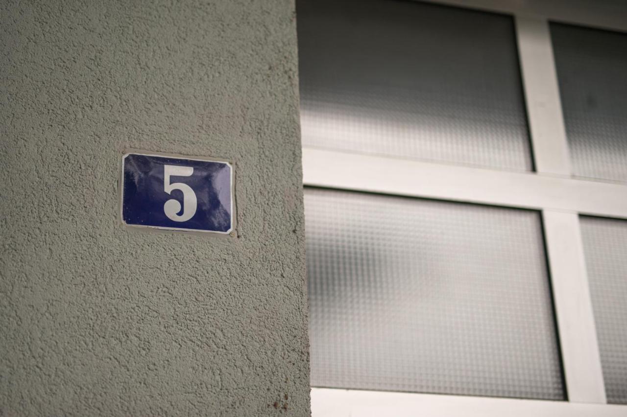 Apartman Pannonica Pin 0-24H Slavonski Brod Dış mekan fotoğraf