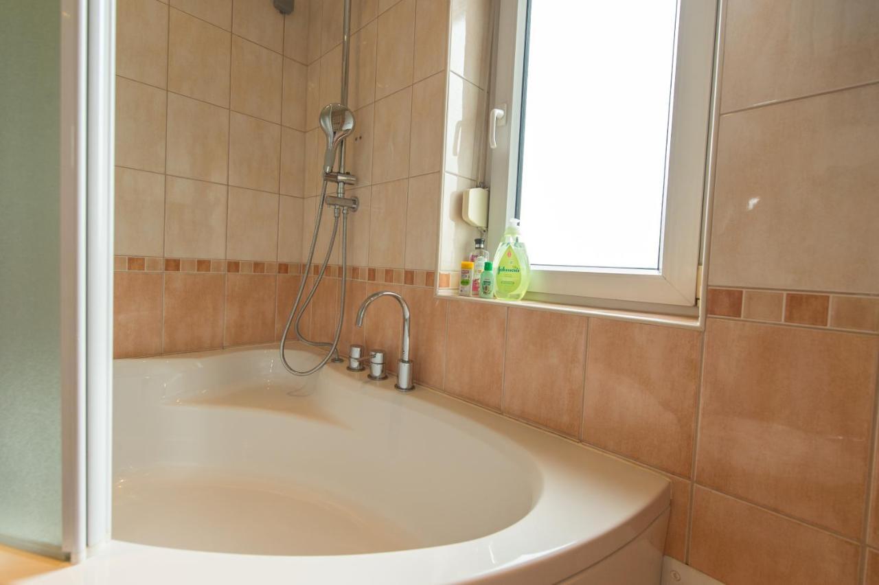 Apartman Pannonica Pin 0-24H Slavonski Brod Dış mekan fotoğraf