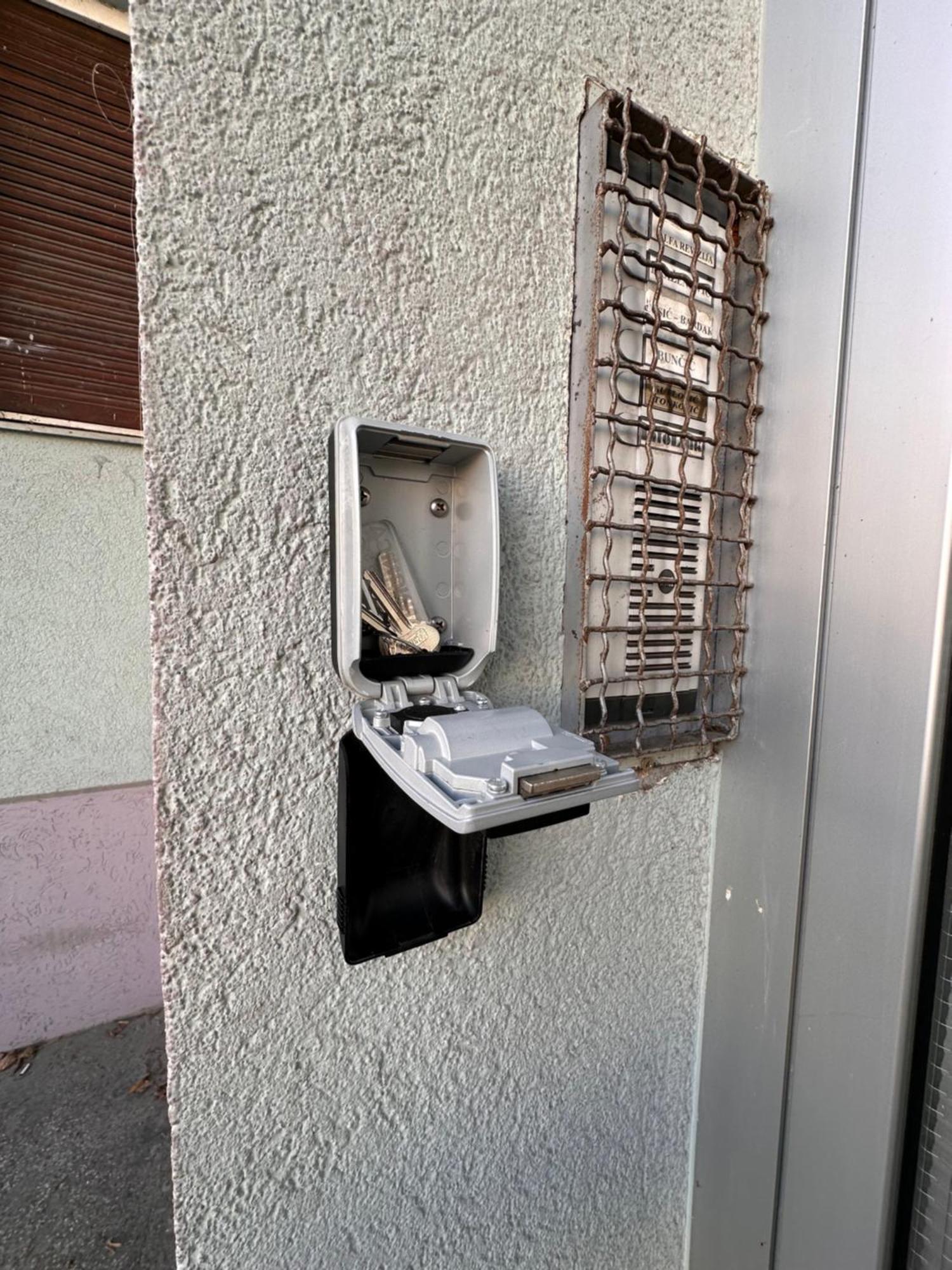 Apartman Pannonica Pin 0-24H Slavonski Brod Dış mekan fotoğraf